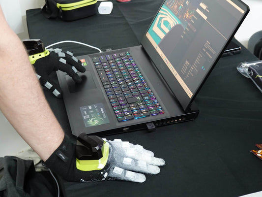 ECP Project: EOZ - Immersive Gloves, an update by SadlyItsBradley