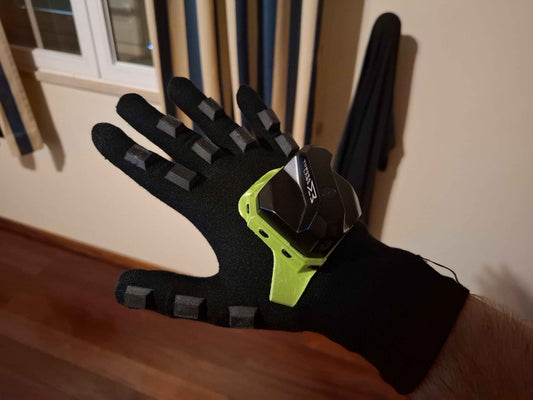 EOZ brings Immersive Gloves to life! Product targeted to ship in Q4 of 2024.